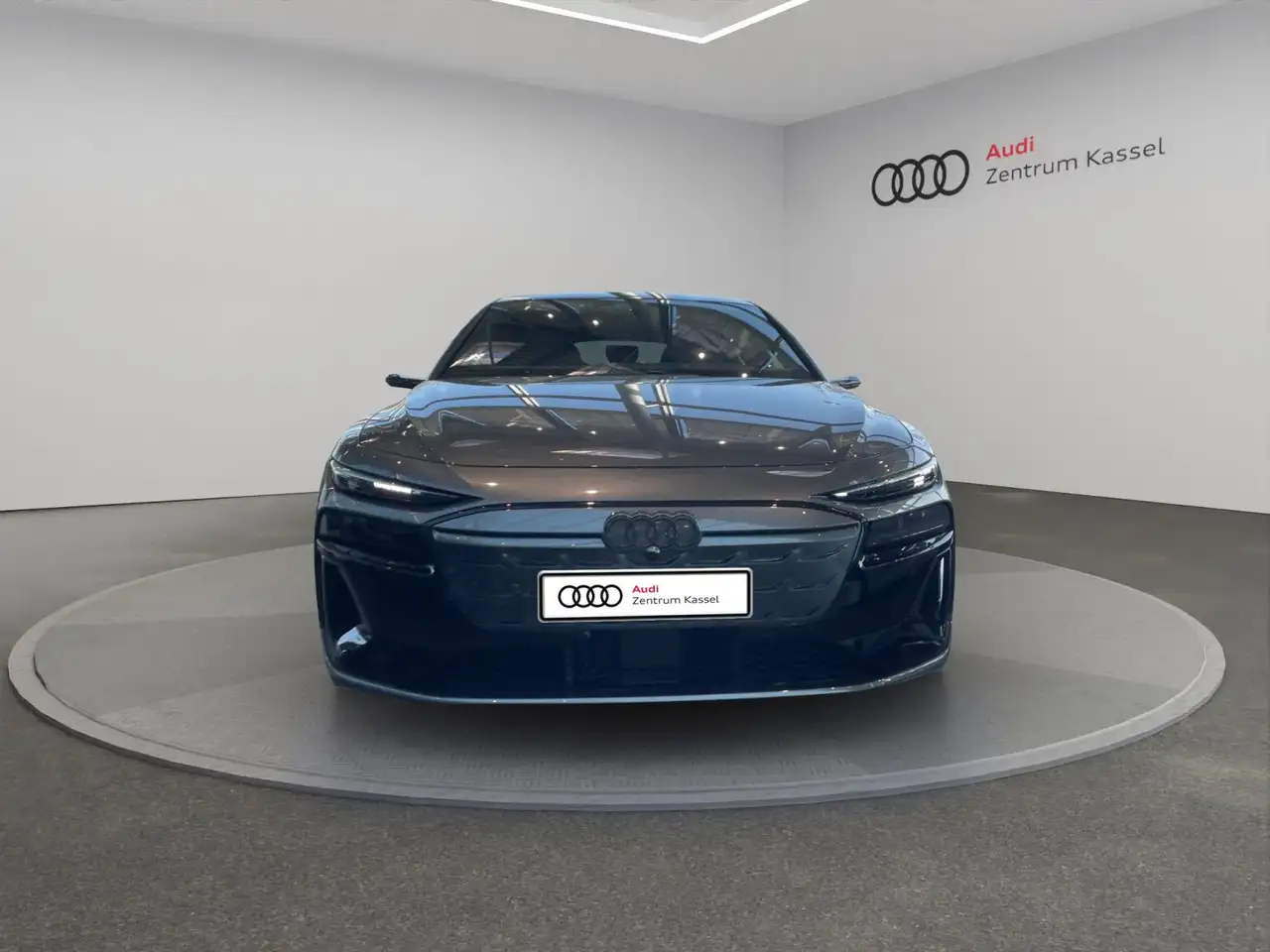 Audi S6 e-tron Navi Pano AHK HuD Matrix MMI B&O 10