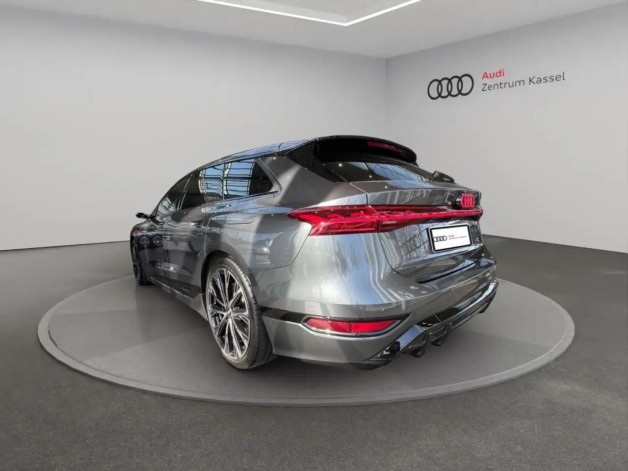 Audi S6 e-tron Navi Pano AHK HuD Matrix MMI B&O 5