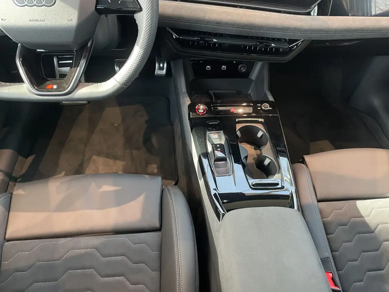Audi S6 e-tron Navi Pano AHK HuD Matrix MMI B&O 15