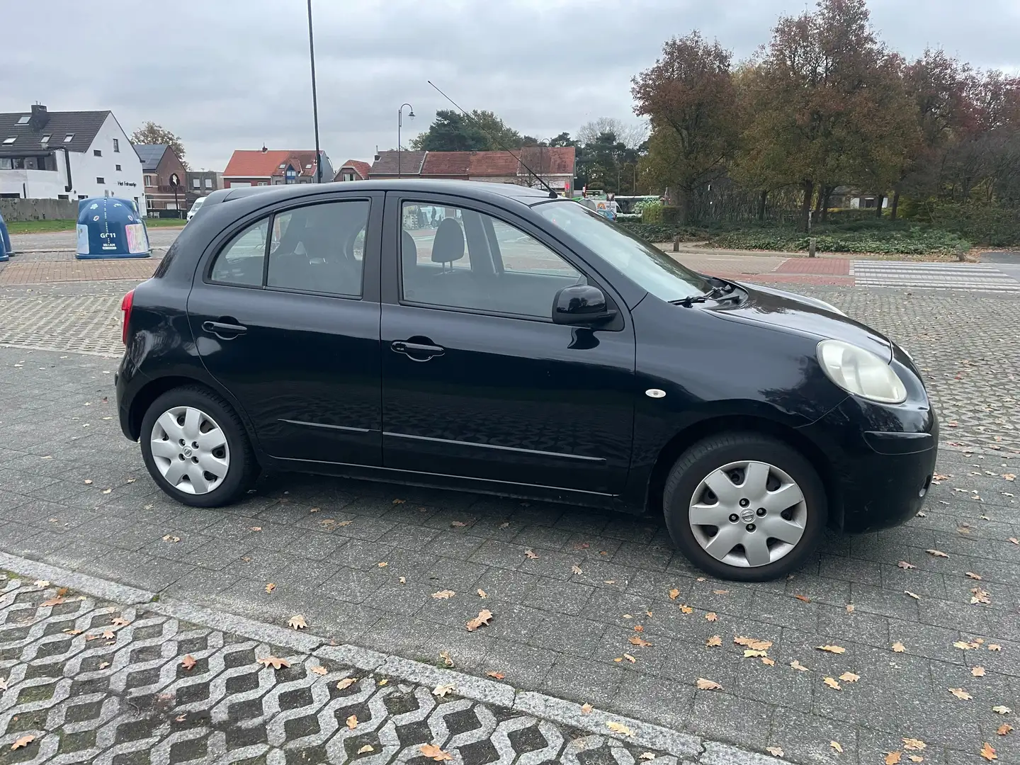 Nissan Micra Micra 1.2 Acenta Zwart - 2