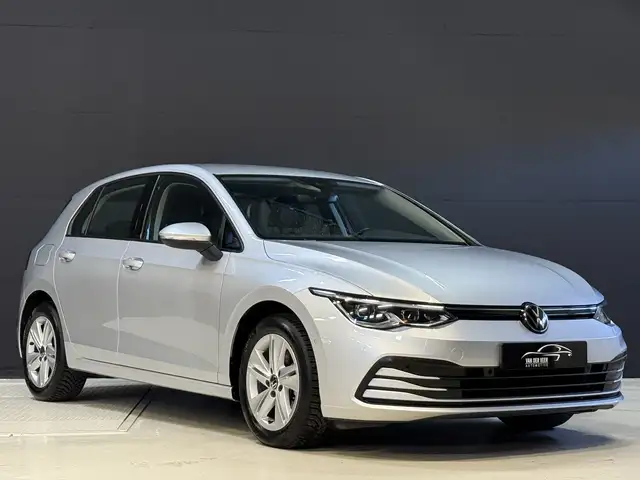 Volkswagen Golf view 5