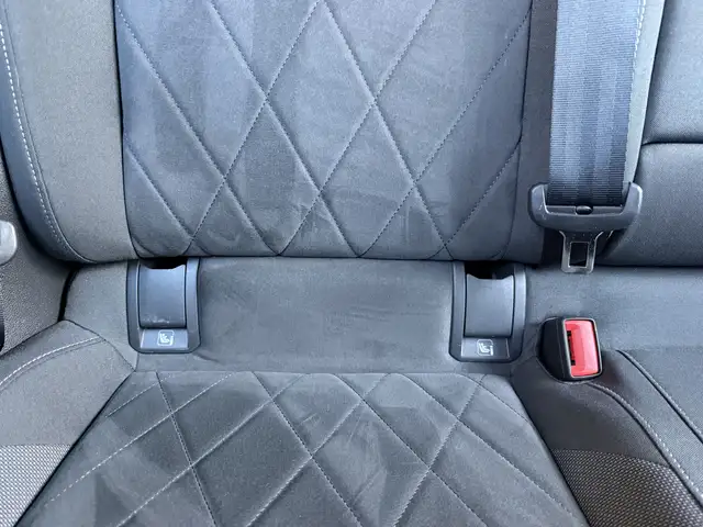 Volkswagen Golf view 30