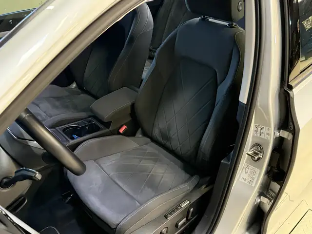 Volkswagen Golf view 10