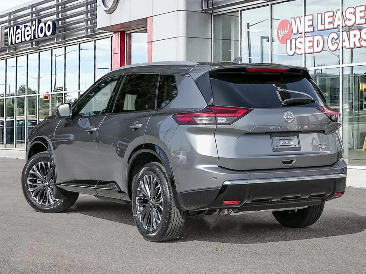 Nissan Rogue снимка Nissan Rogue