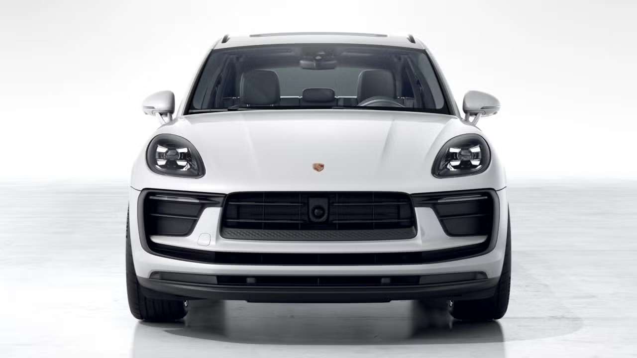 2026 Porsche Macan AWD thumb 8