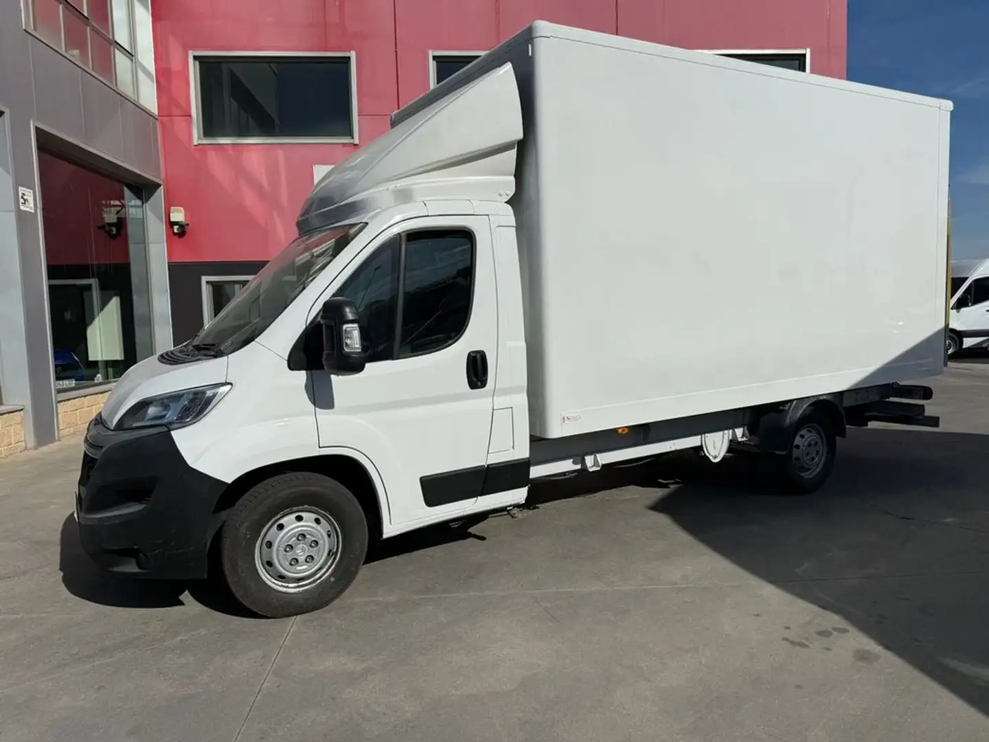 Citroen Jumper CARROZADA L4 CON TRAMPILLA Blanco - 2