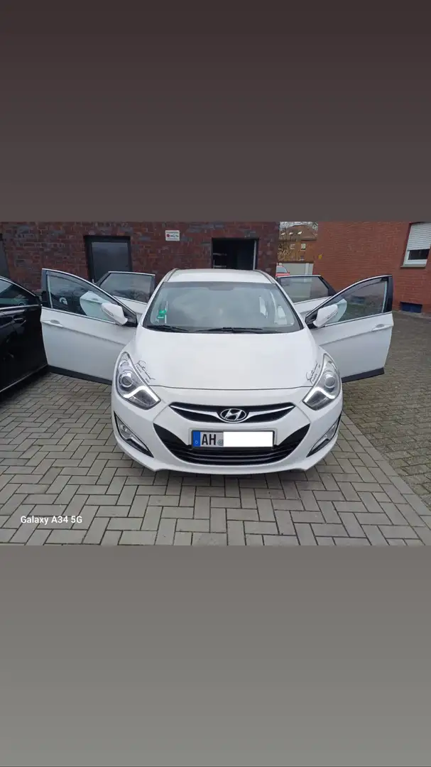 Hyundai i40 1.7 CRDi Style - 1