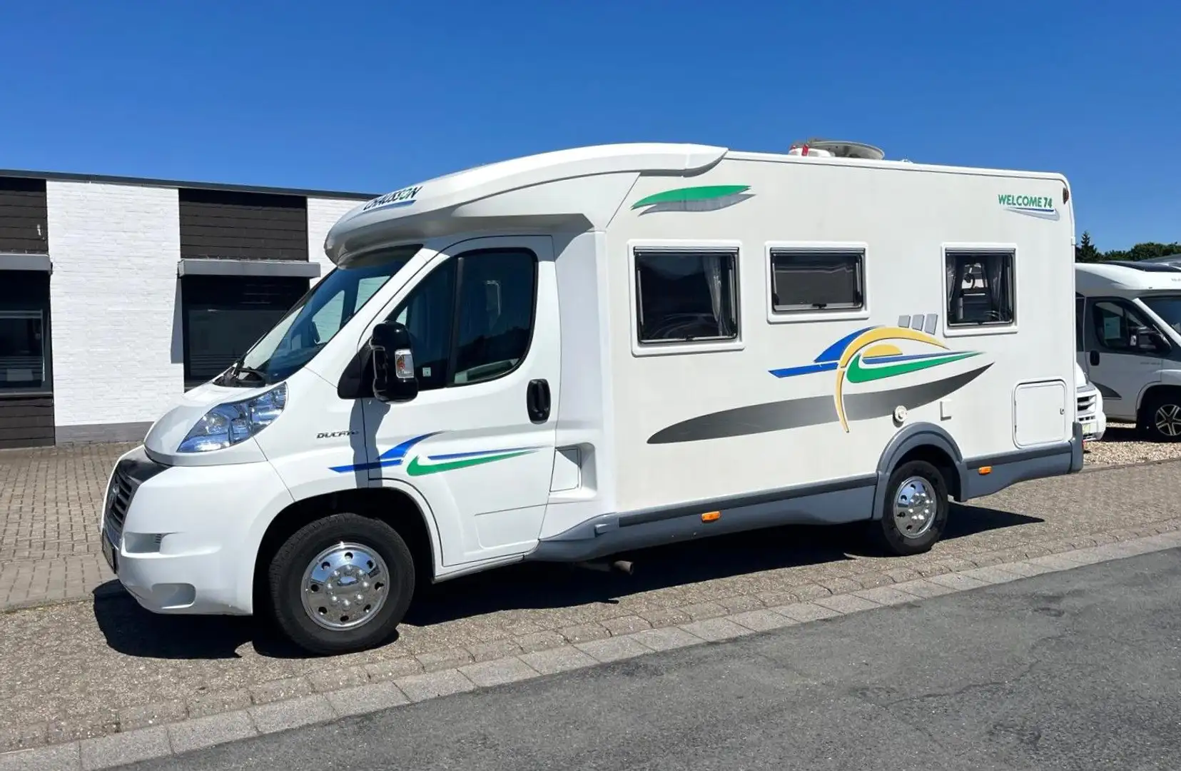 Chausson Welcome 74 - Festbett - auto.Sat/TV - Solar - Wit - 1