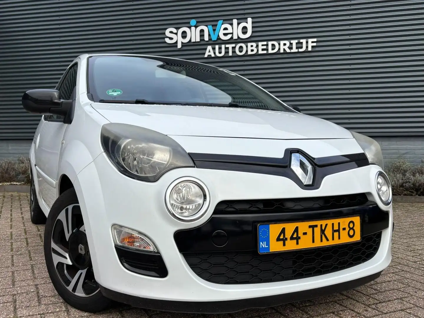Renault Twingo 1.2 16V Dynamique BJ`12 NAP NL Airco Cruise LMV Blanc - 2