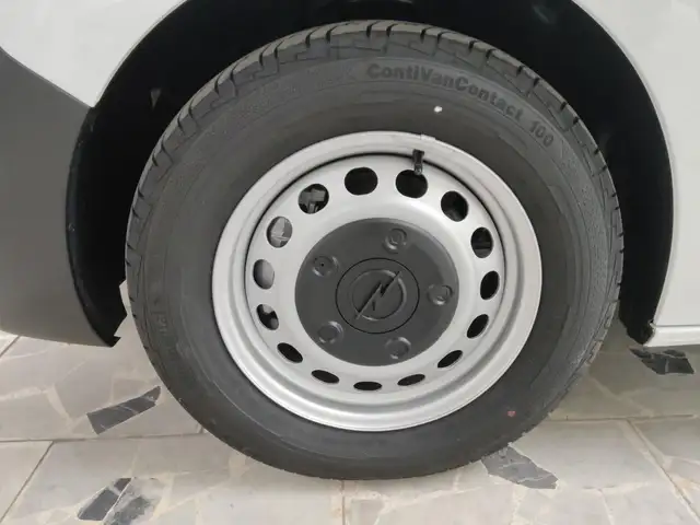 Opel Vivaro view 5
