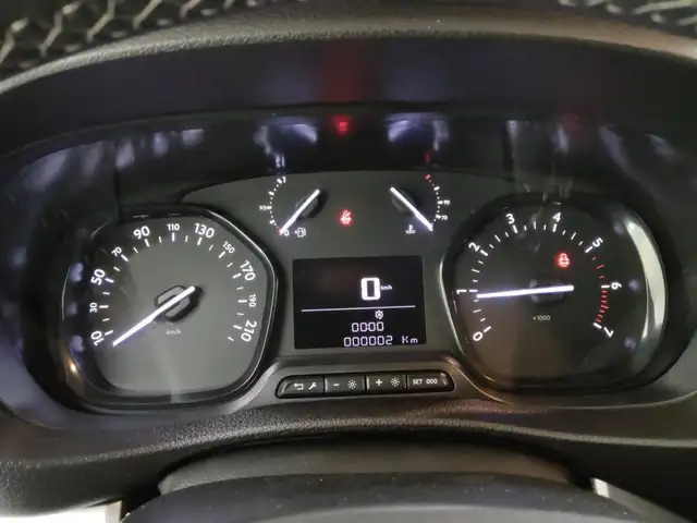 Opel Vivaro view 14
