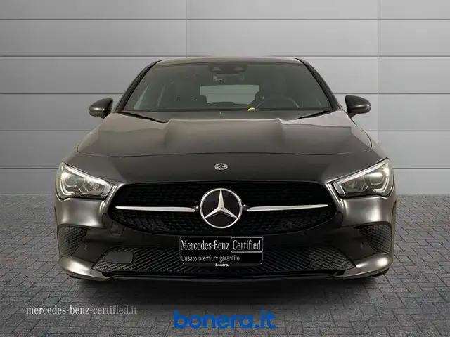 Mercedes-Benz Cla view 4
