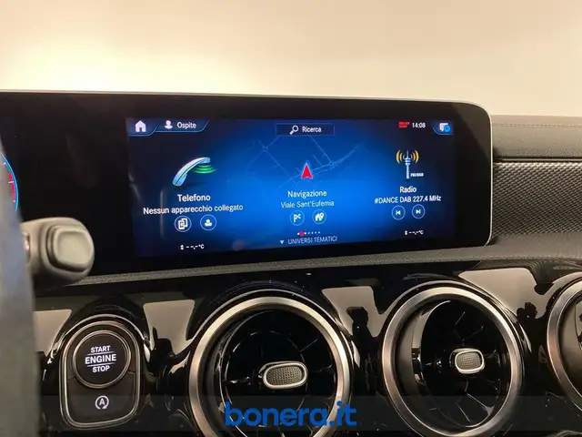 Mercedes-Benz Cla view 15