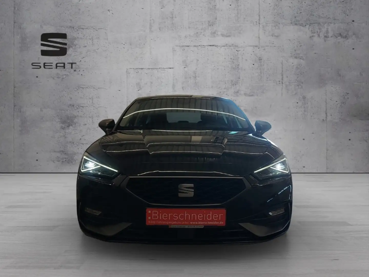 SEAT Leon 1.5 eTSI DSG FR NAVI ACC PDC KAMERA SHZ Schwarz - 2