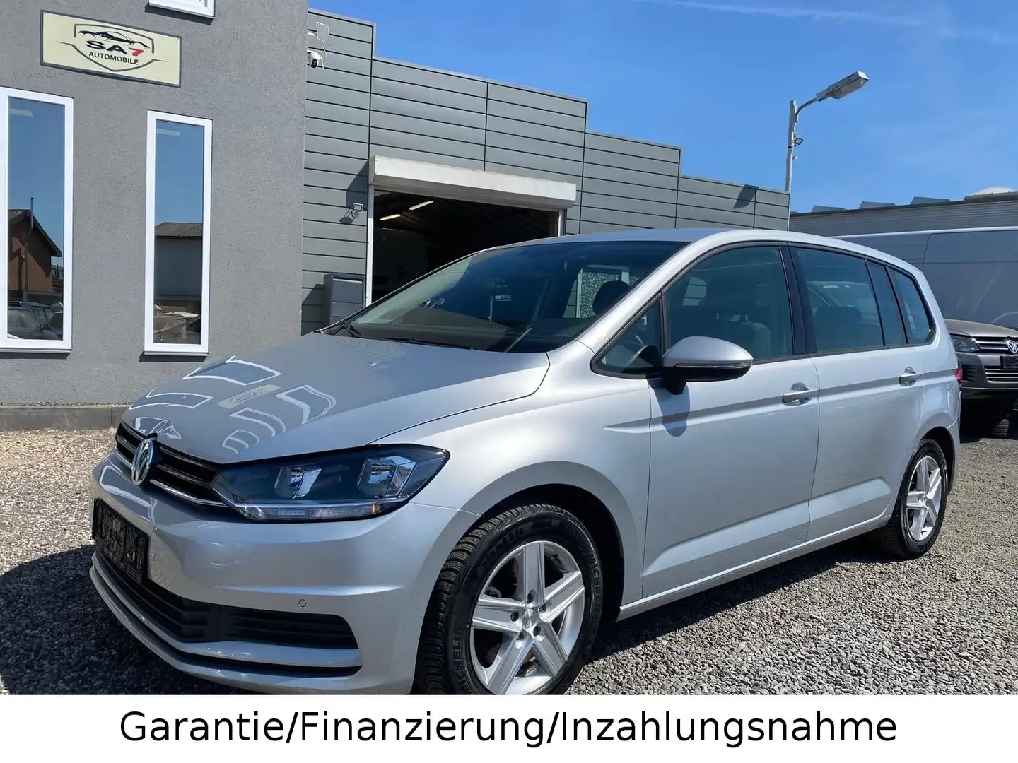 Volkswagen Touran Trendline BMT*1.HD*7Sitz*AHK*Navi*TüvNeu Argent - 2