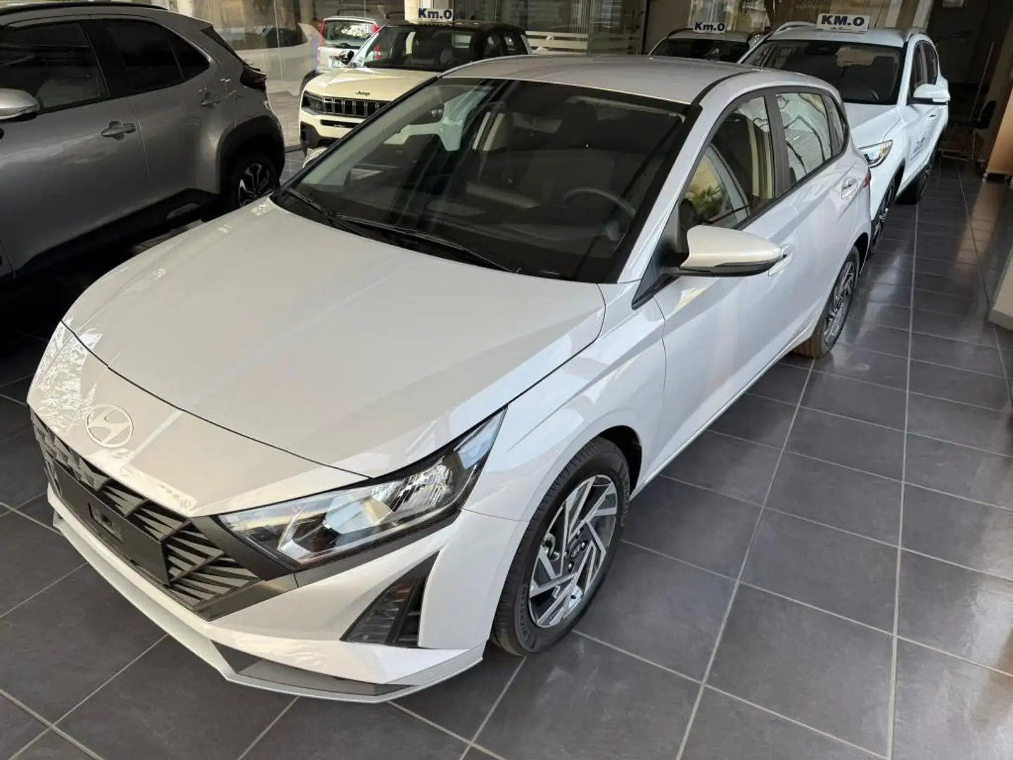 Hyundai i20 1.2 MPI Connectline 79cv MT - Km Zero Oro - 2