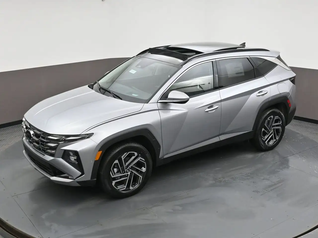 Hyundai TUCSON снимка Hyundai TUCSON