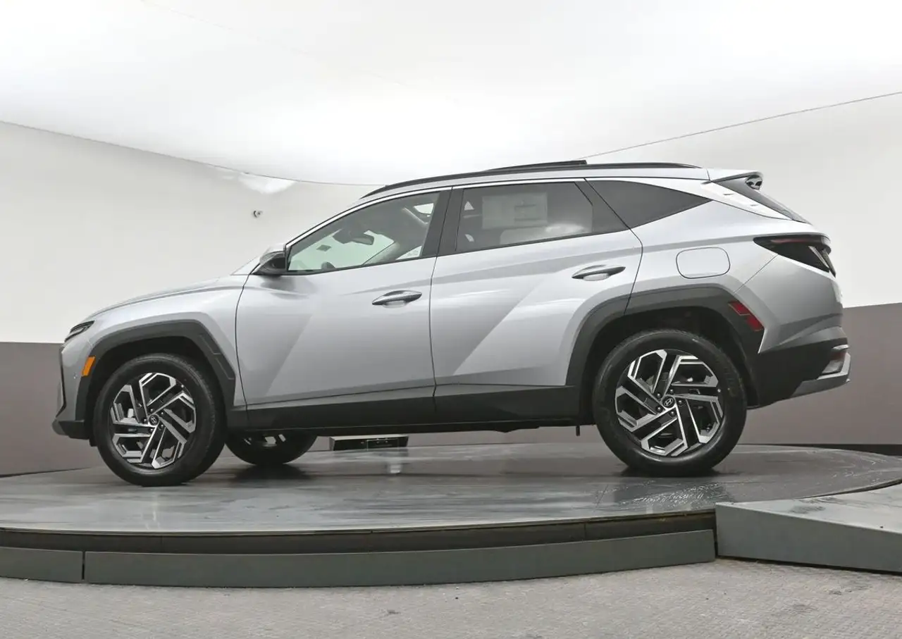 Hyundai TUCSON снимка Hyundai TUCSON