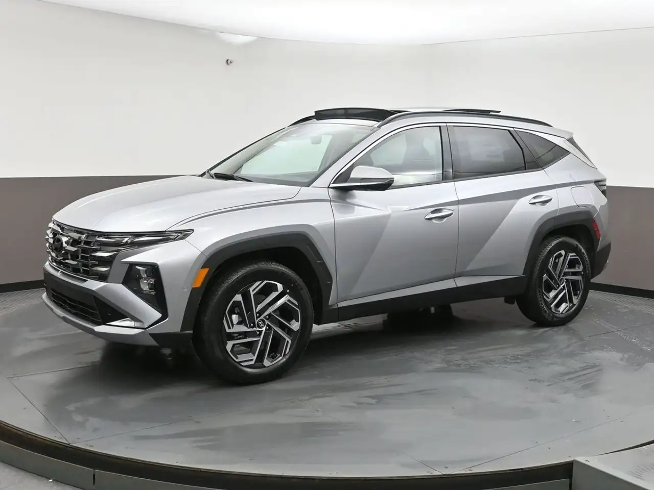 Hyundai TUCSON снимка Hyundai TUCSON