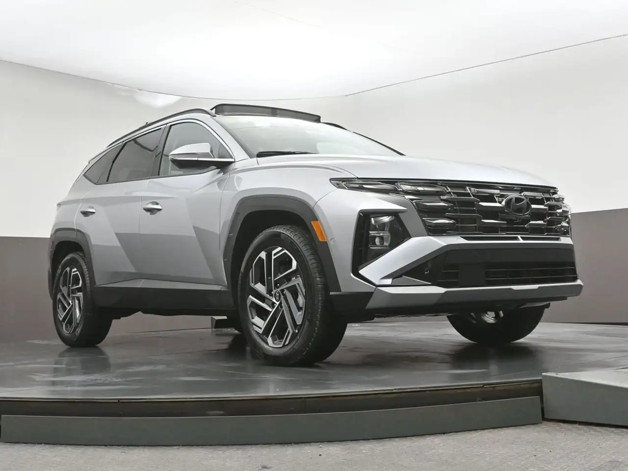 Hyundai TUCSON снимка Hyundai TUCSON