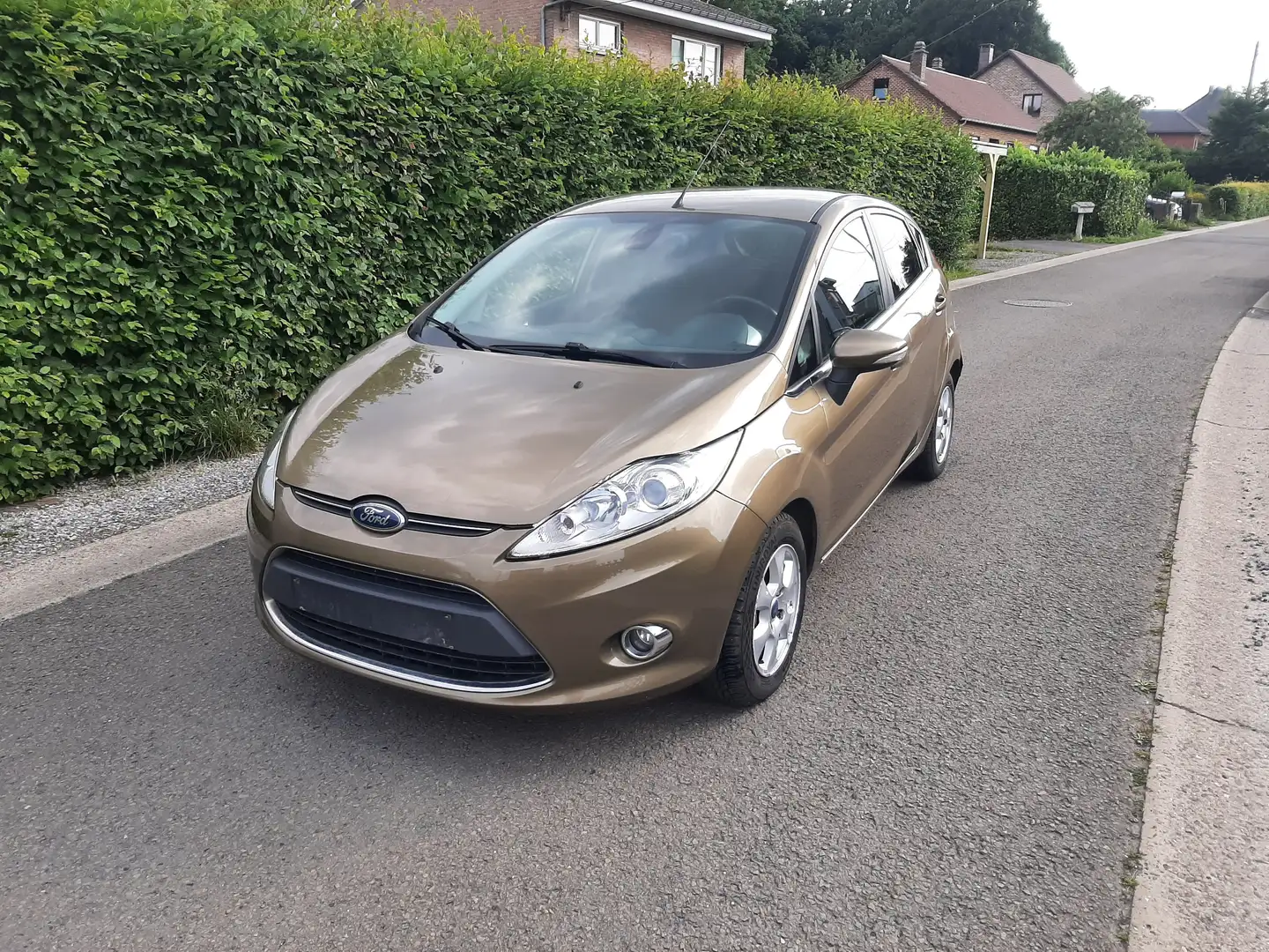 Ford Fiesta Fiesta 1.6 TDCi Sound Connection Plus Titanium - 1