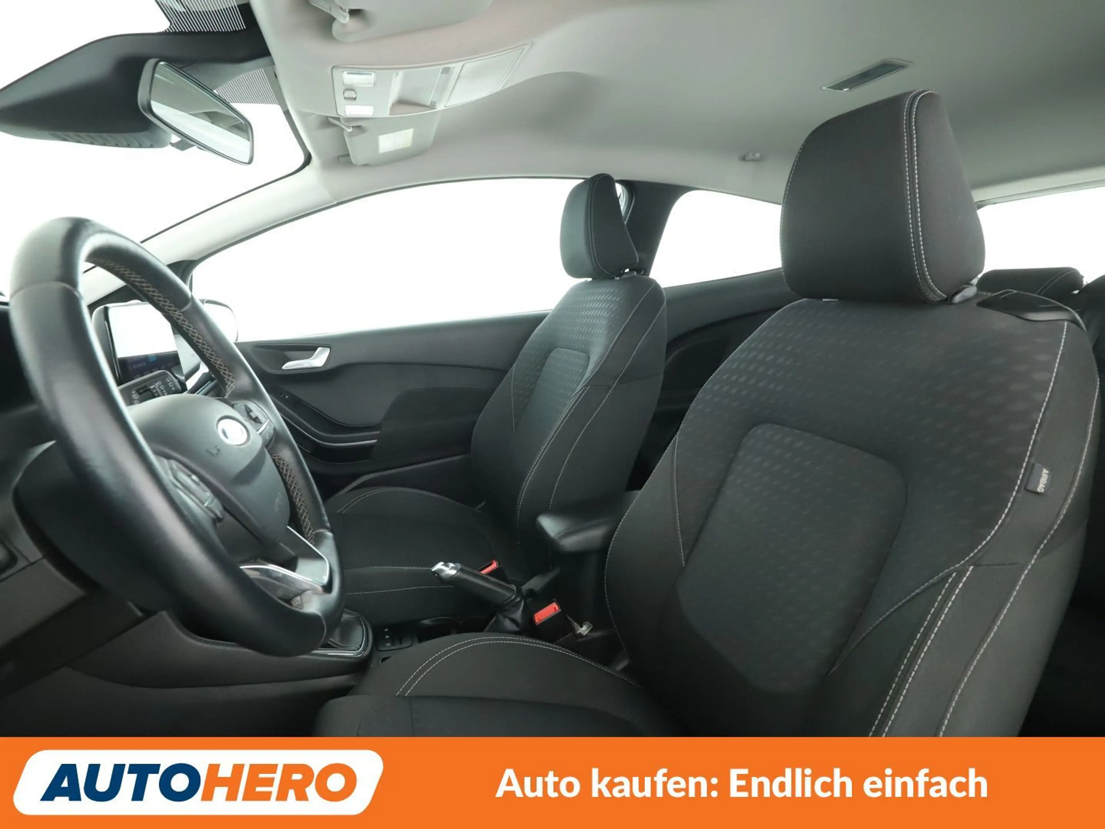 Ford Fiesta 1.0 EcoBoost Titanium — photo 10
