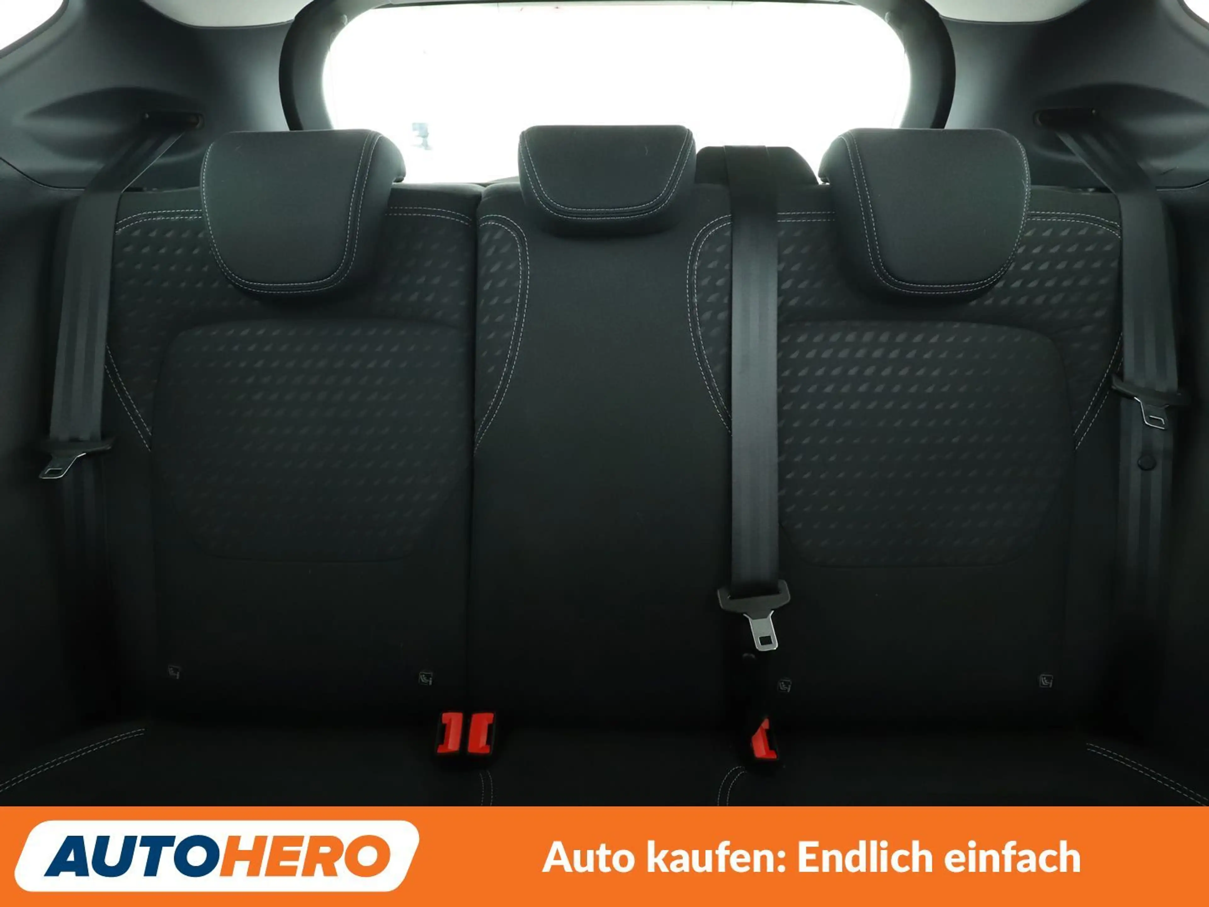 Ford Fiesta 1.0 EcoBoost Titanium — photo 15