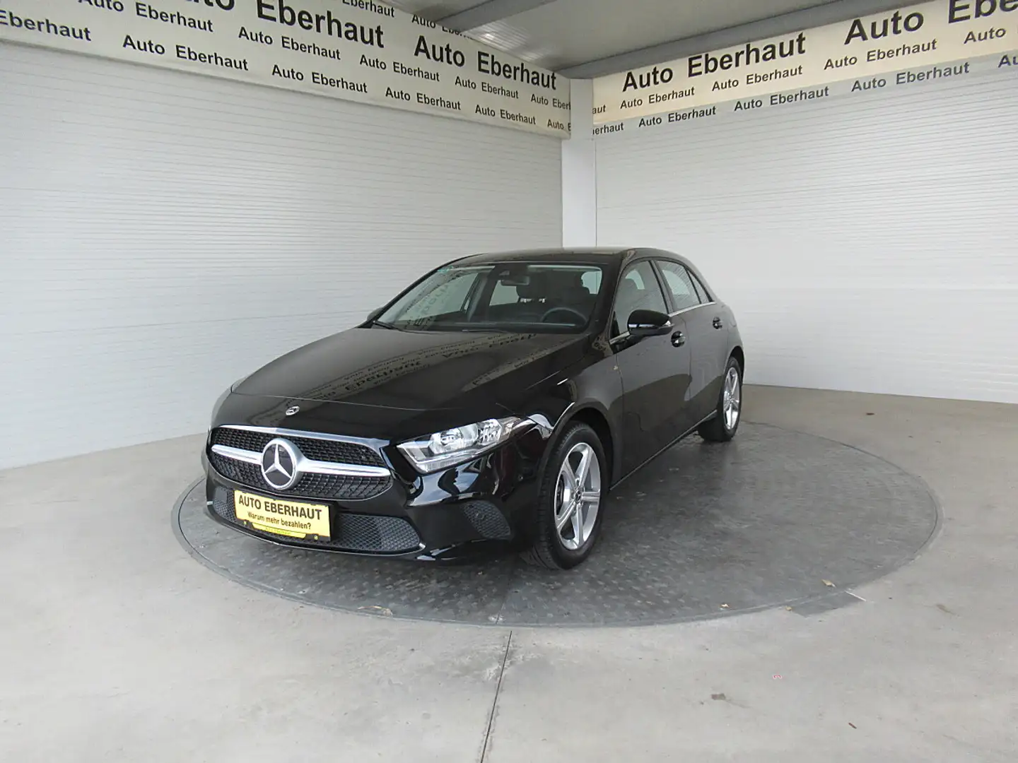 Mercedes-Benz A 250 e PHEV *Tempomat *Spurhalteassistent *Klimaauto... Schwarz - 1