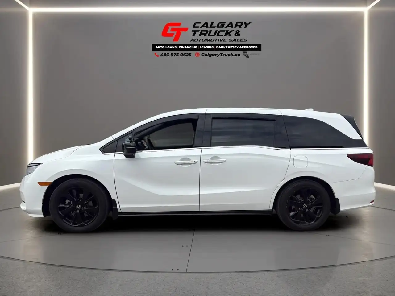Honda Odyssey снимка Honda Odyssey