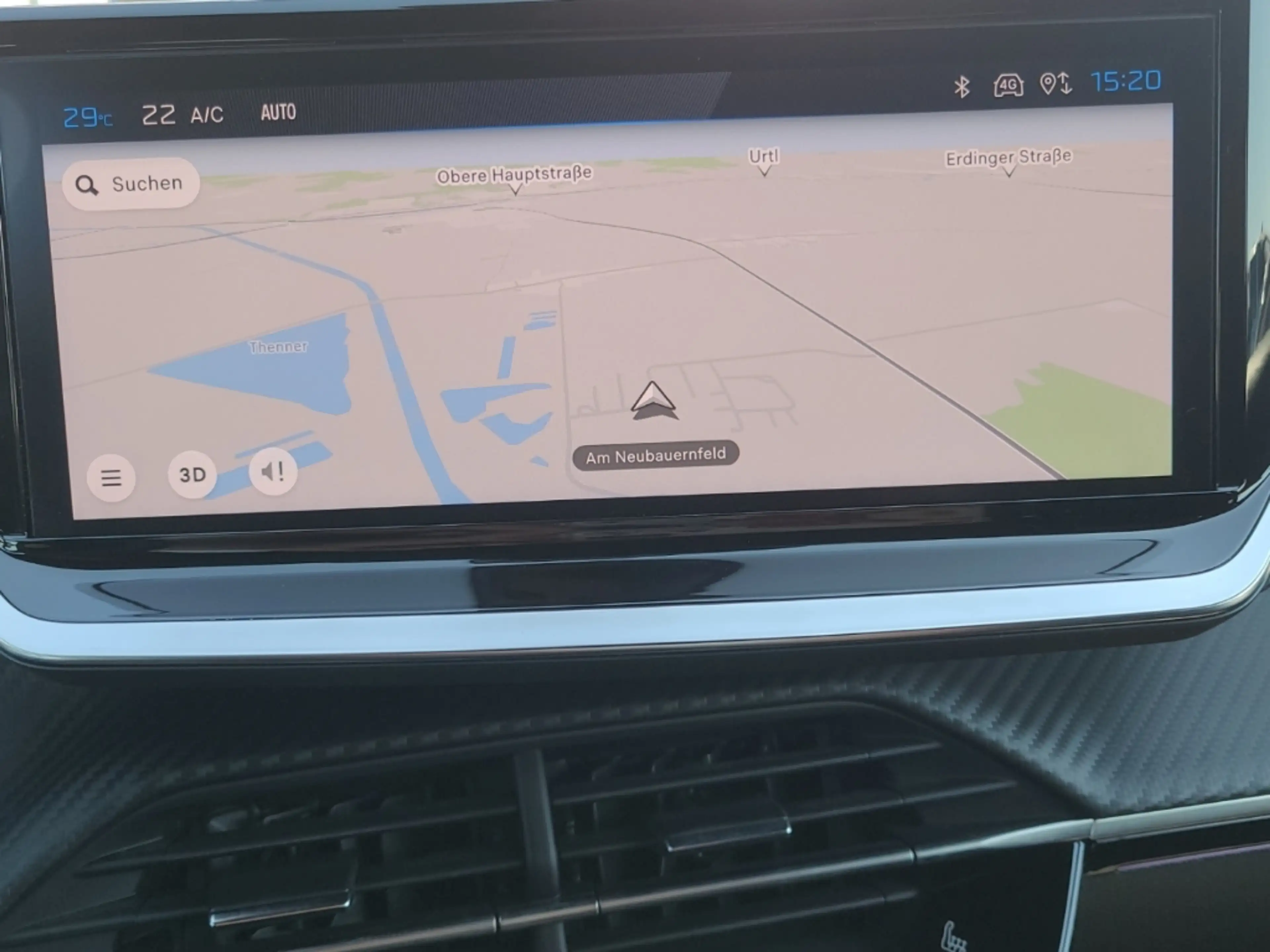 Peugeot 208 GT HYBRID 100 LED CarPlay DAB+ Kamera Keyless+ — photo 16