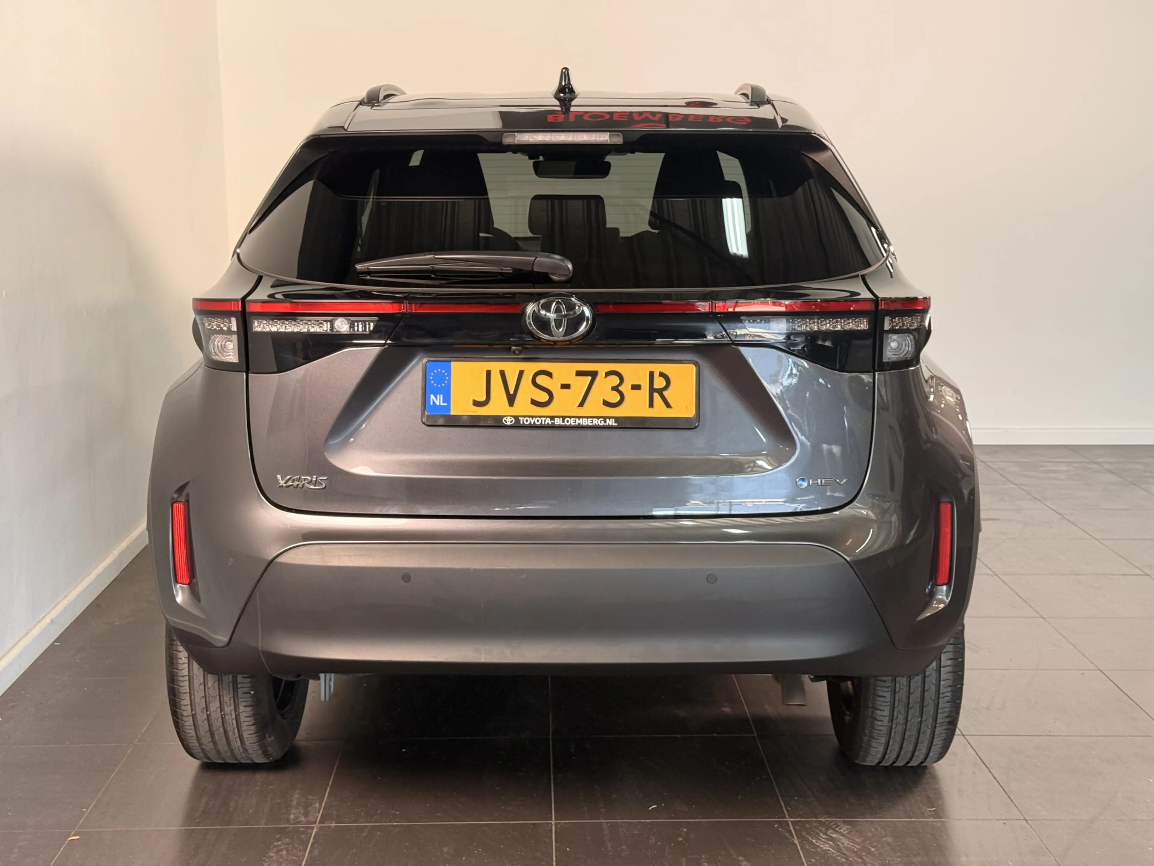 Toyota Yaris Cross 1.5 Hybrid 115 Dynamic | Stoel / Stuur en voorruit — photo 5