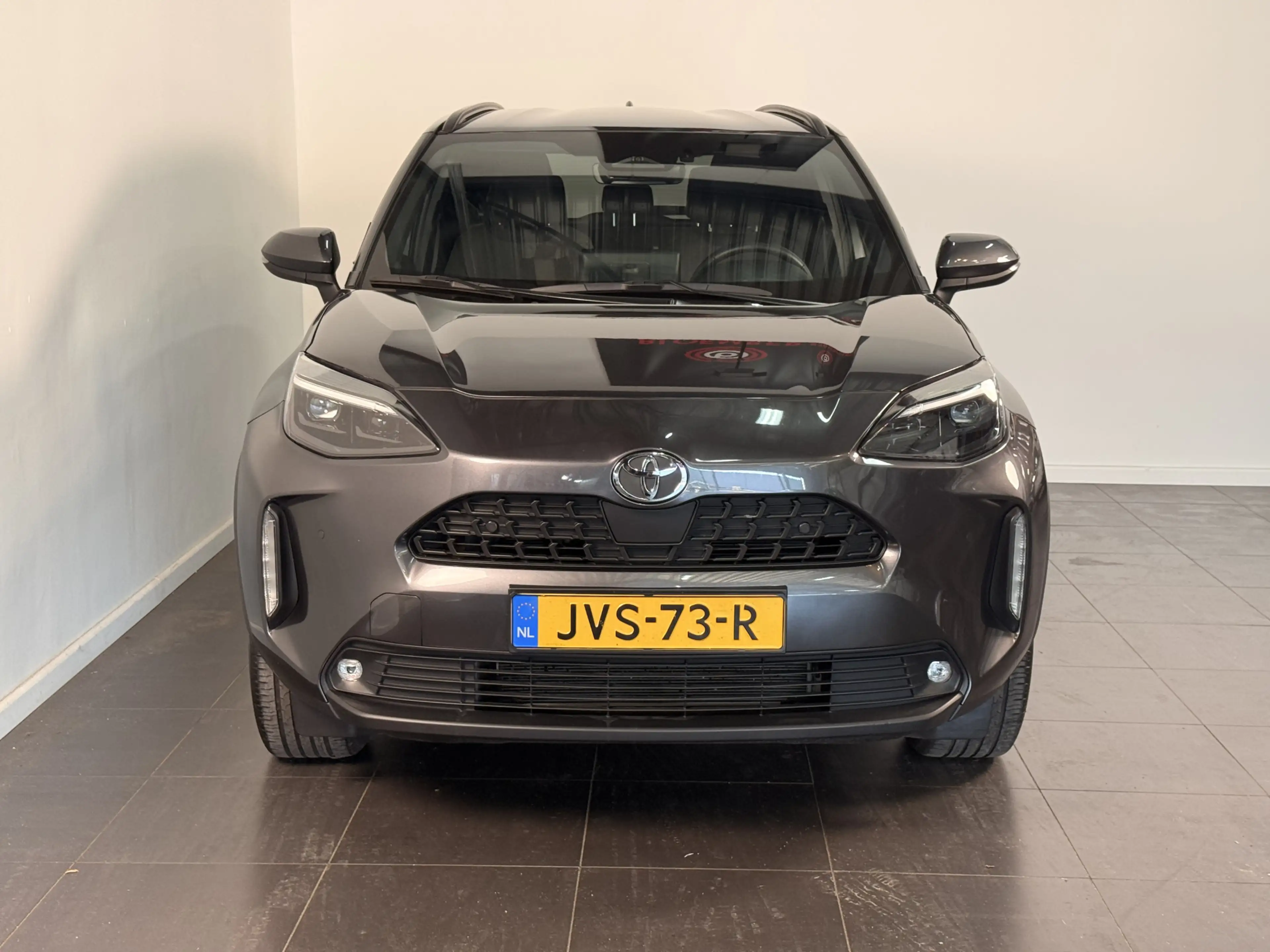 Toyota Yaris Cross 1.5 Hybrid 115 Dynamic | Stoel / Stuur en voorruit — photo 4