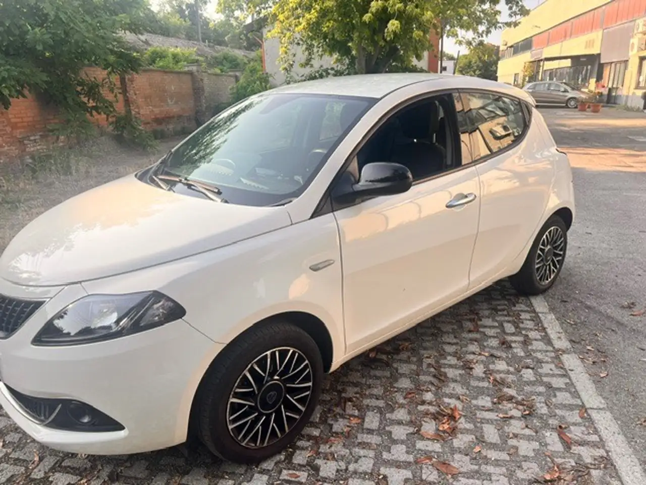 Lancia Ypsilon 2024