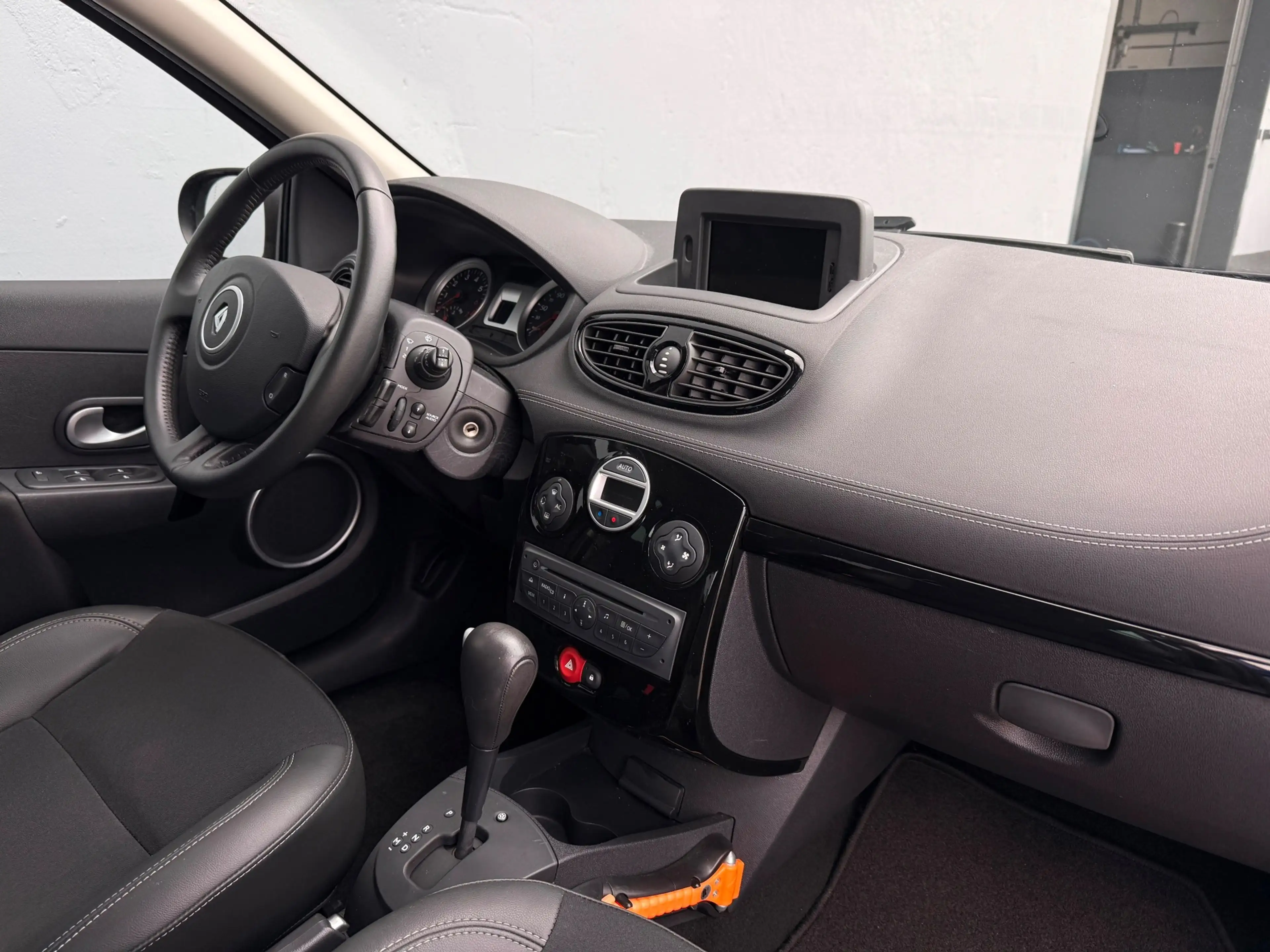 Renault Clio 1.6 Night & Day Automaat - Cruise Control — photo 9
