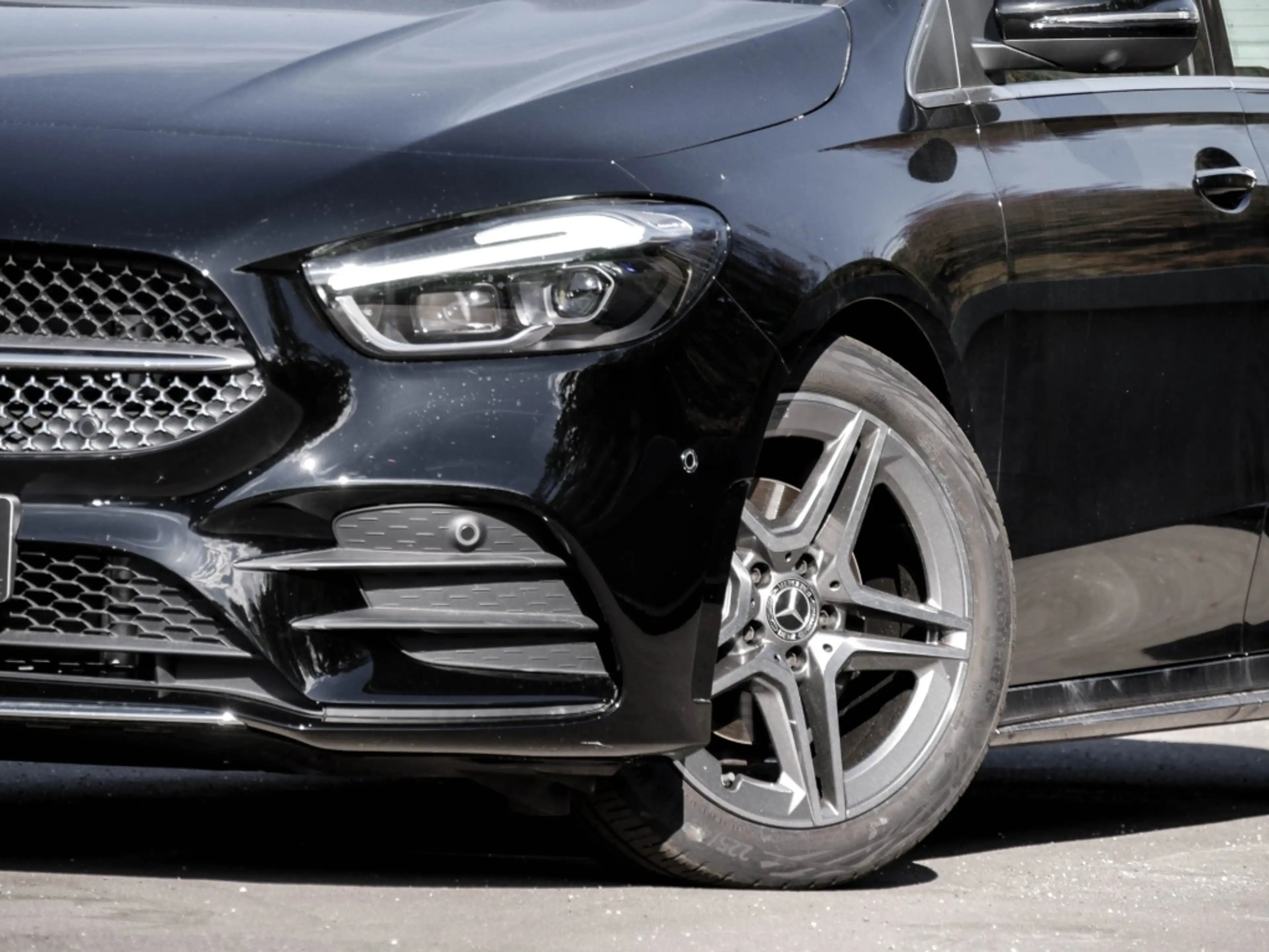 Mercedes-Benz B 200 d AMG-Sport/Pano/360/Dist/MLB/Keyl/HUD/18" — photo 6