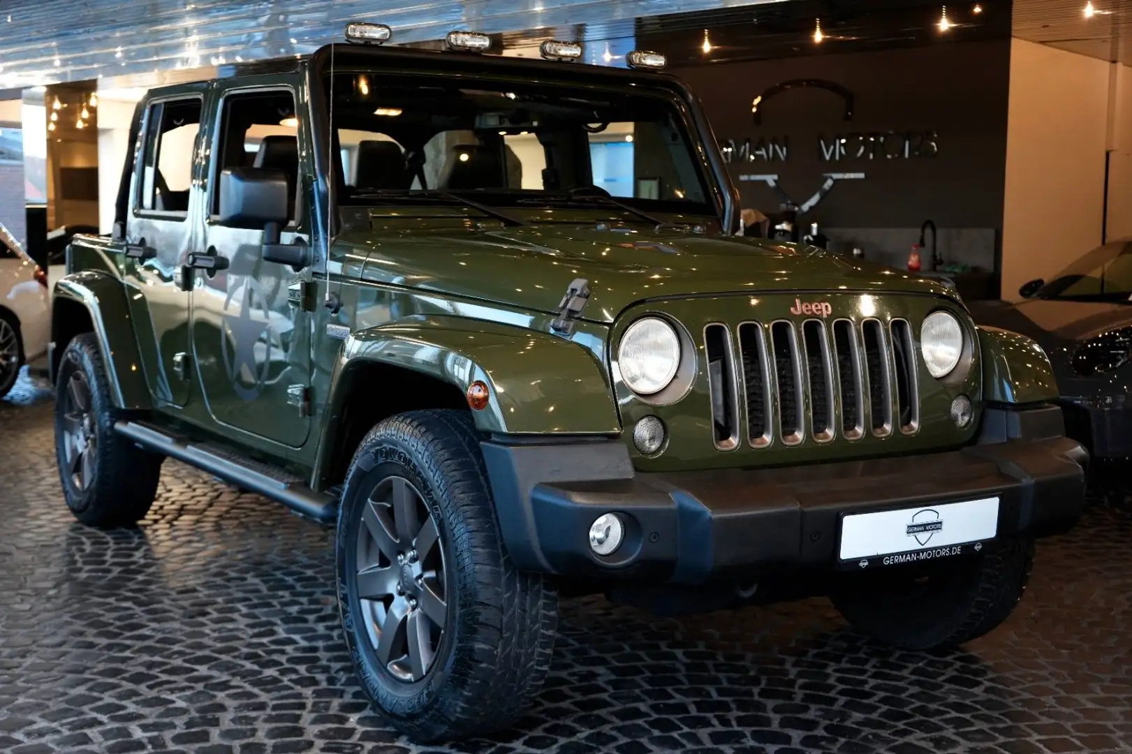 Jeep Wrangler 2.8 CRD Unlimited 75th Anniversary Hard Grün - 1
