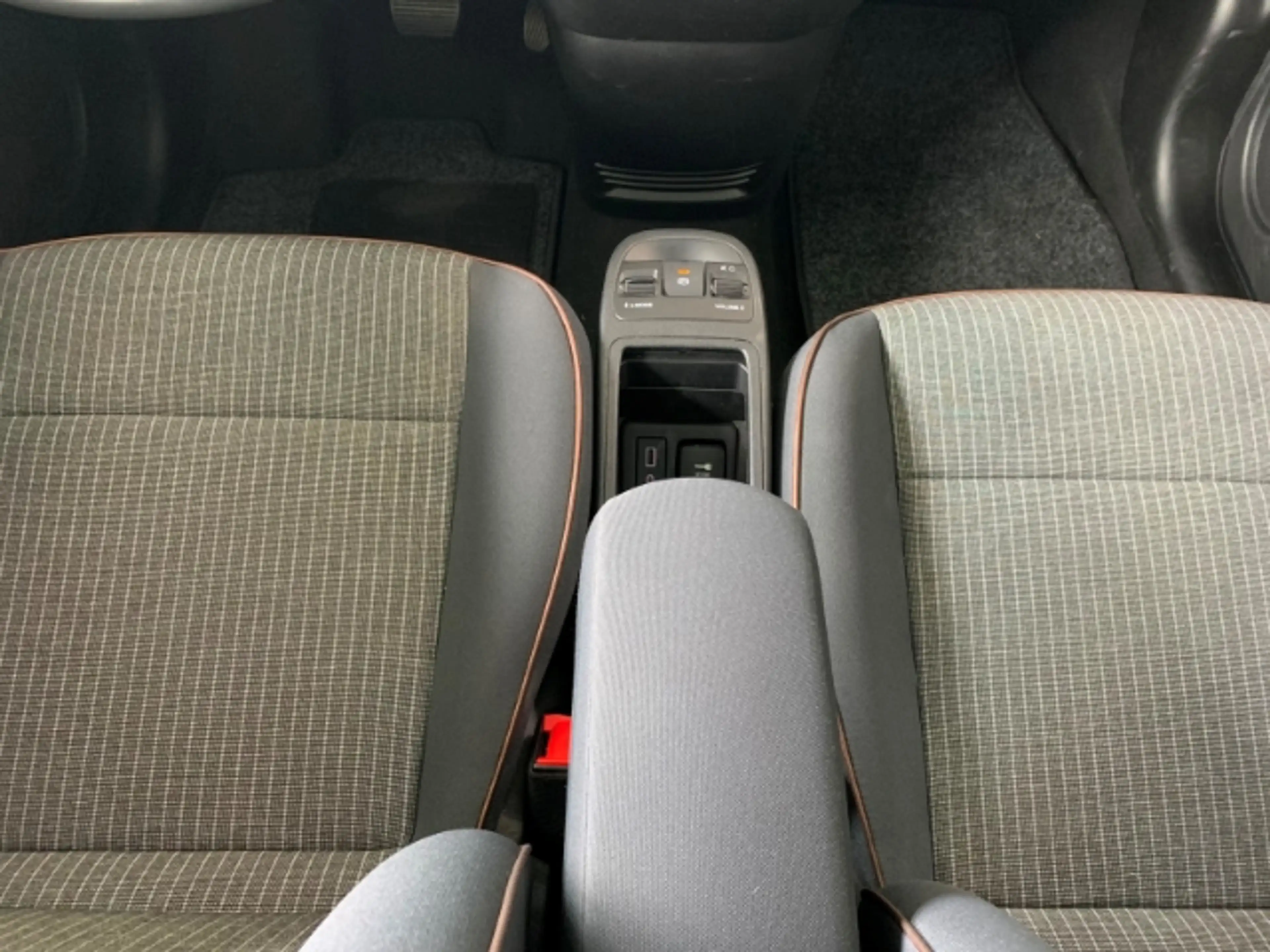 Fiat 500e Icon Navi Digitales Cockpit Klimaautom Keyless Sta — photo 14