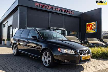Volvo V70 T4 R-Design, 180 PK, Xenon, Stoelverwarming, PDC,