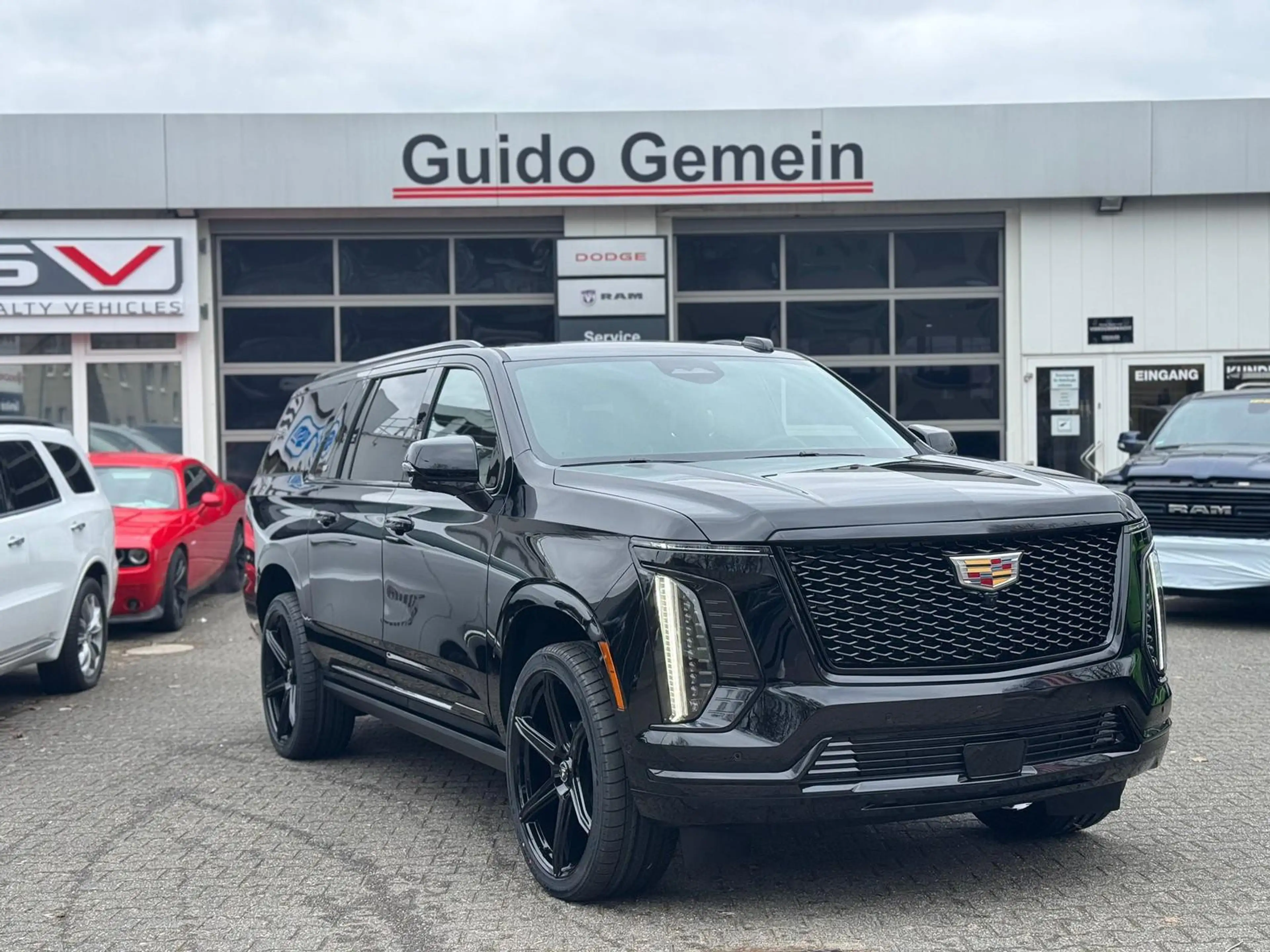 Cadillac Escalade ESV 6.2 V8 Platinum Sport 2026 ABV +24"