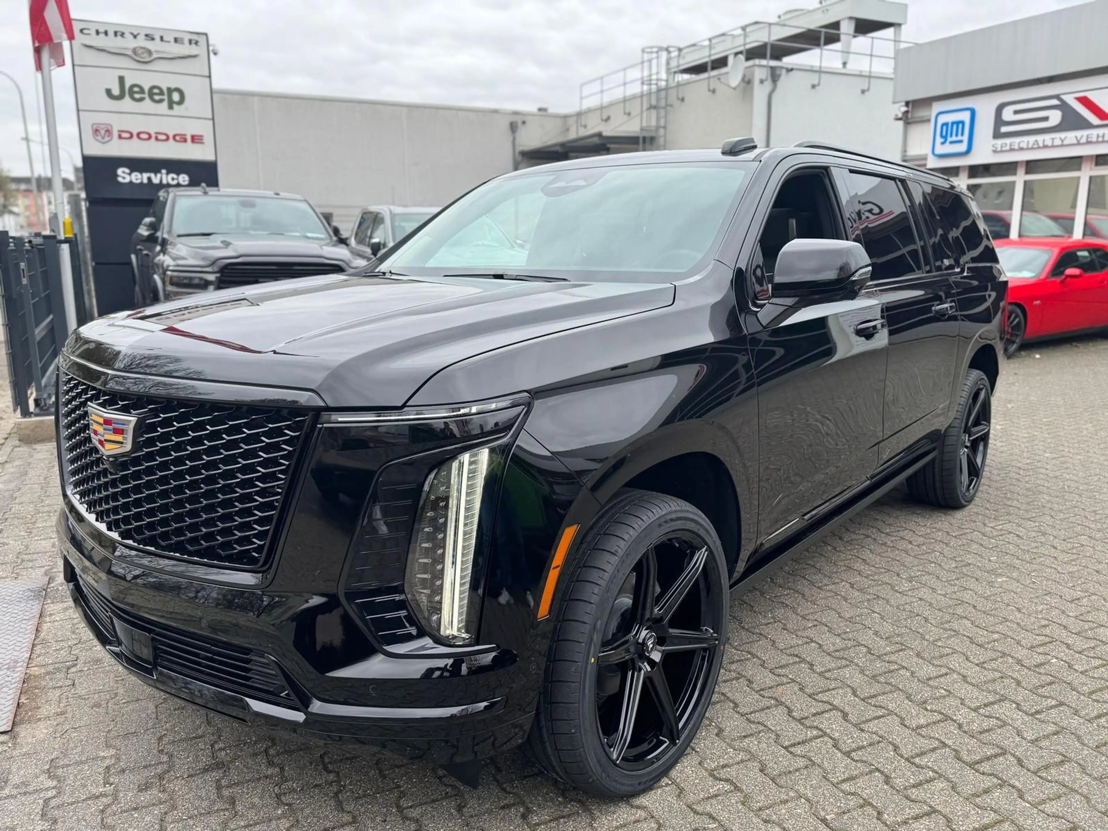 Cadillac Escalade ESV 6.2 V8 Platinum Sport 2026 ABV +24" — photo 10