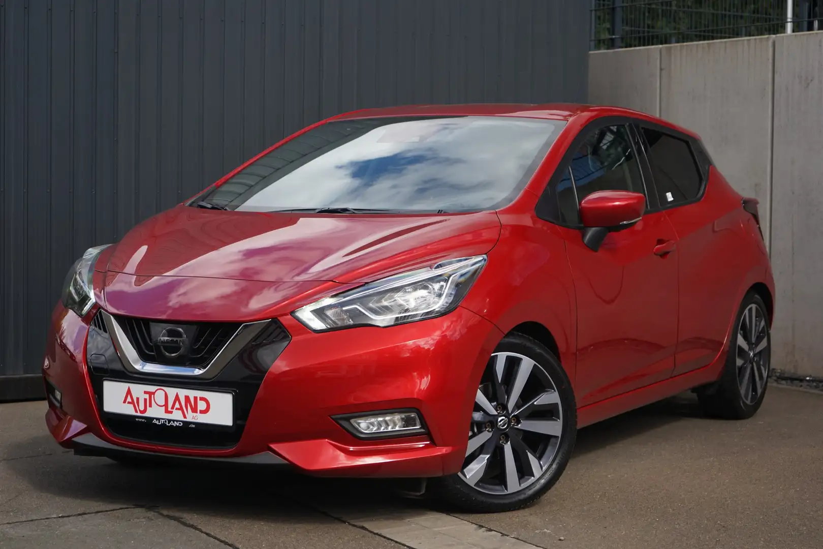 Nissan Micra 1.0 Klimaaut. LED Navi Kamera DAB Rot - 2