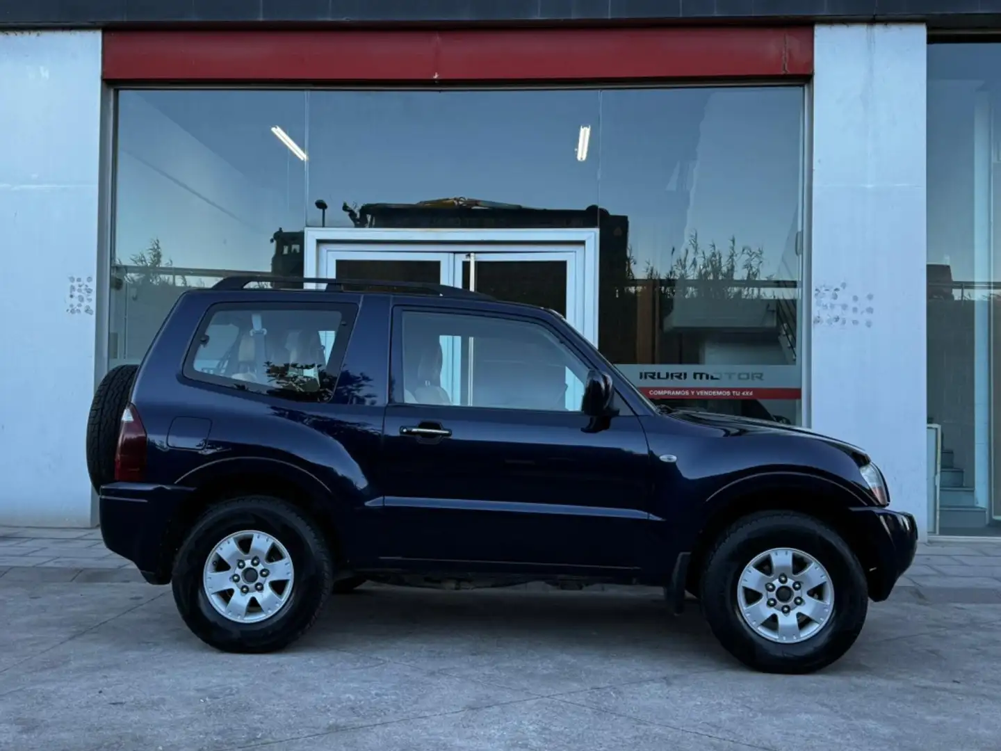 Mitsubishi Montero 3.2DI-D Instyle Azul - 1