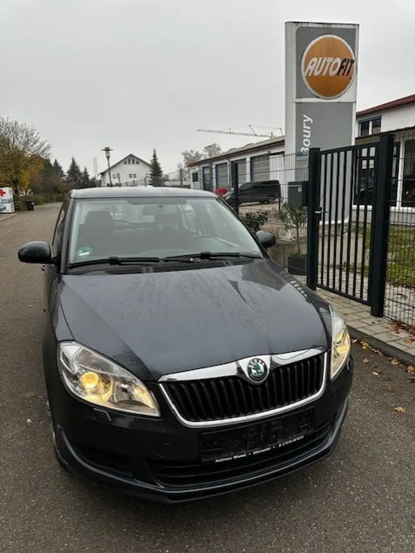 Skoda Fabia Ambition Gris - 1