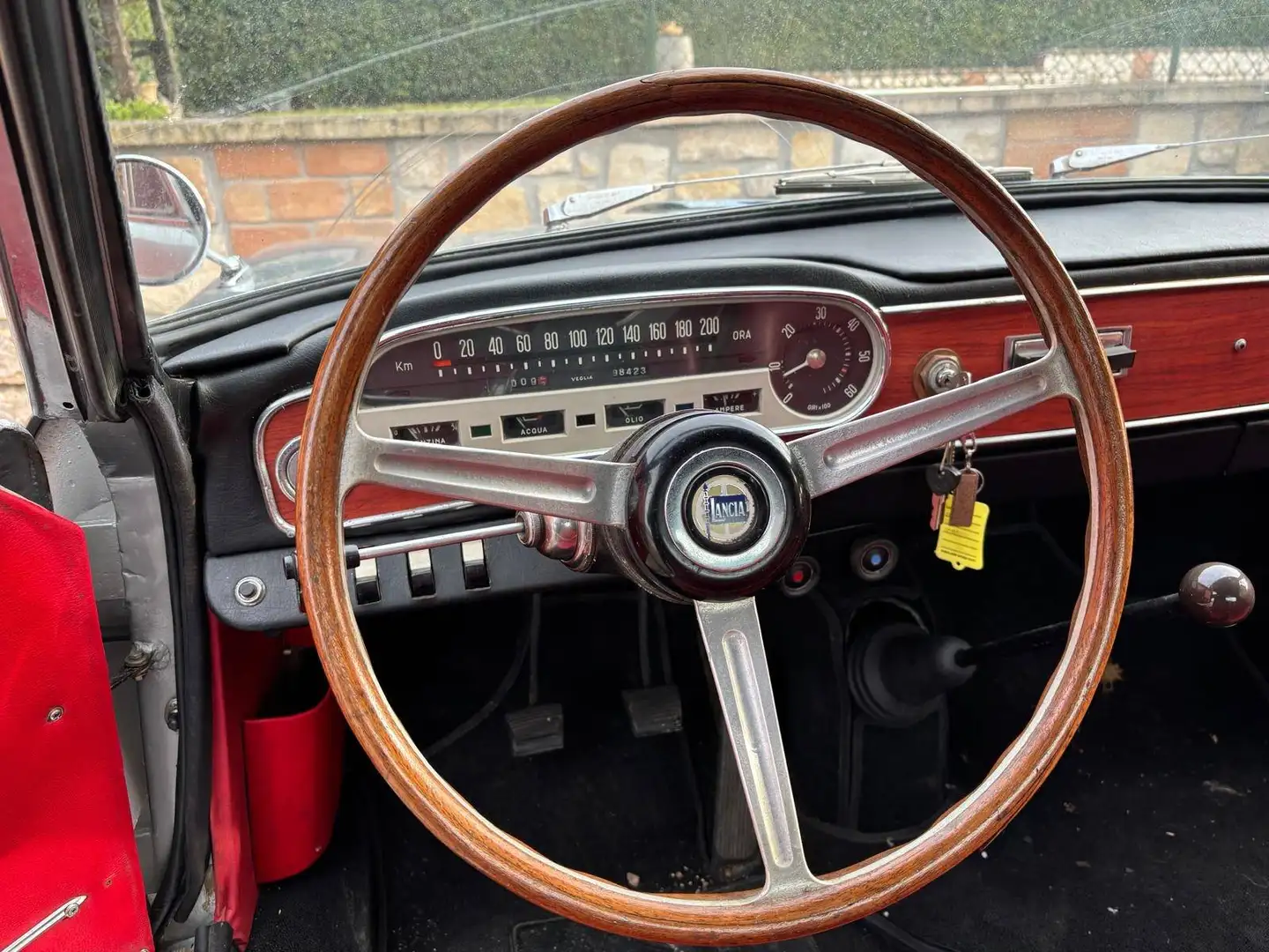 Lancia Flavia Vignale Silber - 2