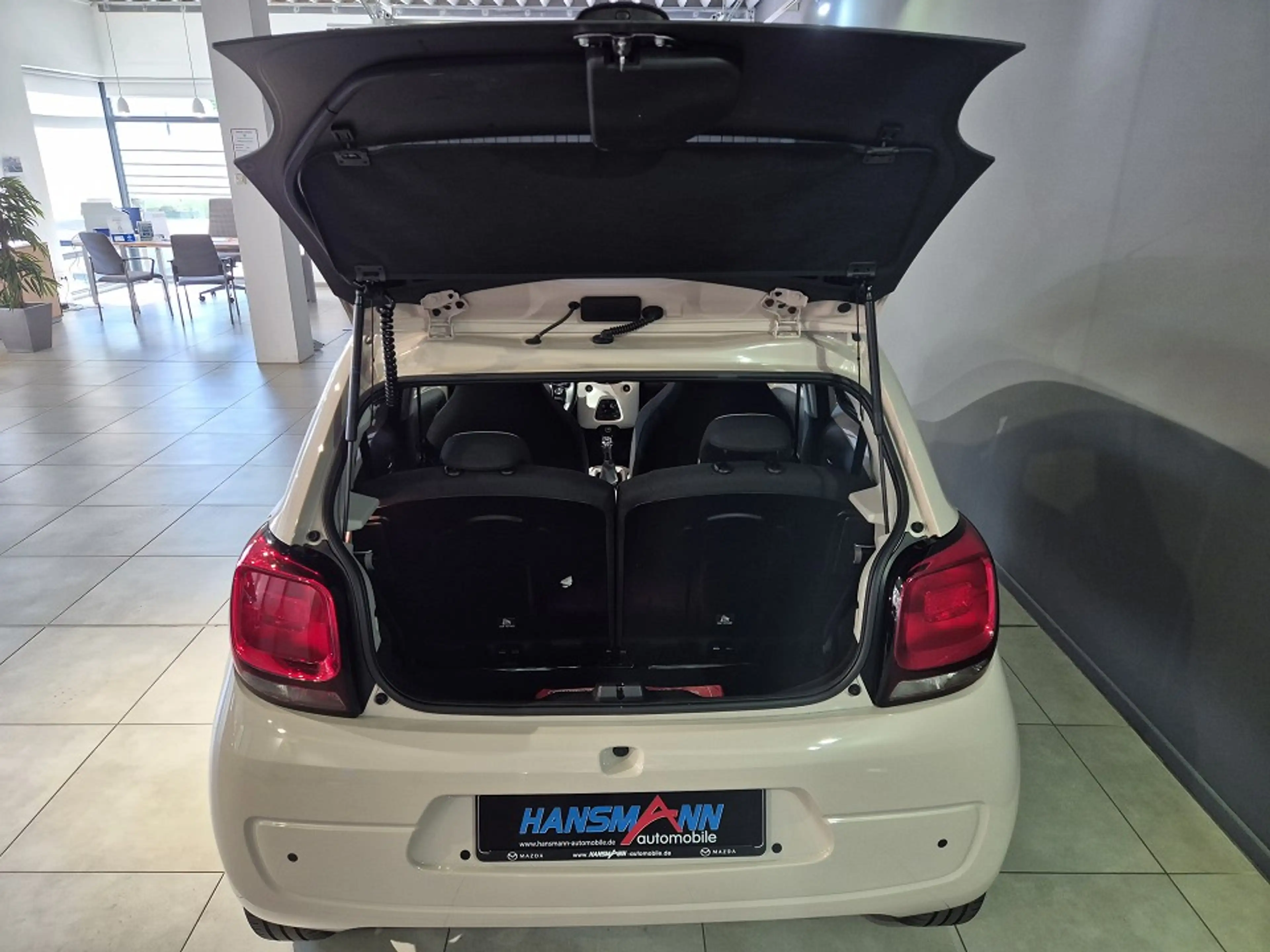 Citroen C1 SHINE VTI 72 S&S Klima/ACAA/Touchscreen/Keyless Sh — photo 5