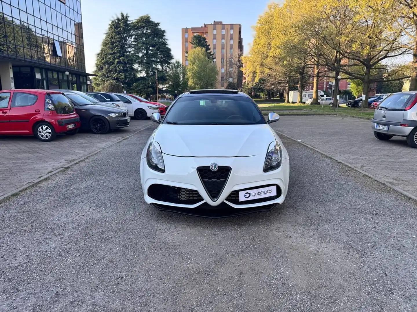 Alfa Romeo Giulietta 1750 tbi Quadrifoglio Verde 235cv SCARICO COMPLETO Bianco - 2