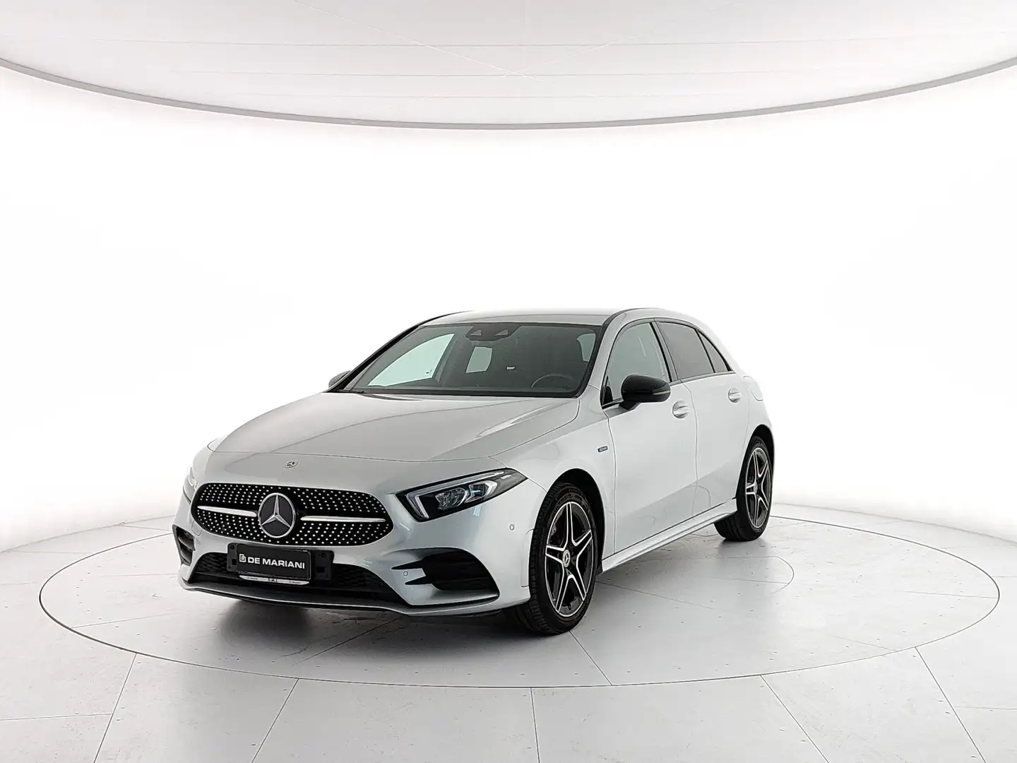 Mercedes-Benz A 250 A 250 e phev (eq-power) Premium auto Argent - 1