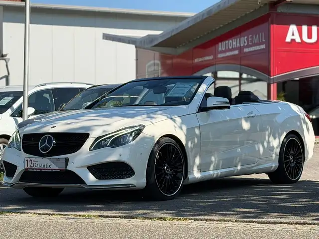 Mercedes-Benz E 400 AMG / Navi / LED