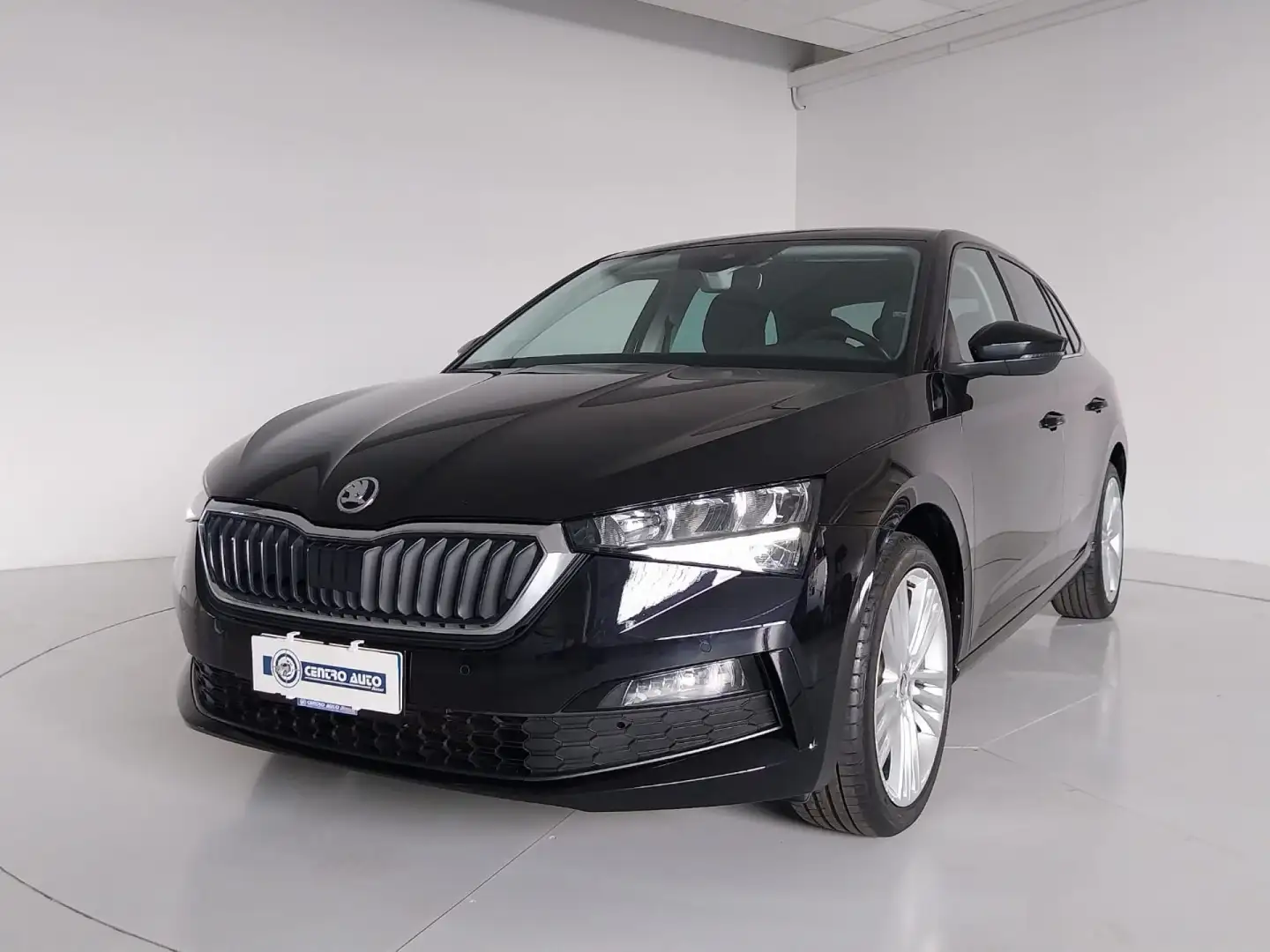 Skoda Scala 1.6 TDI SCR DSG Sport Nero - 2