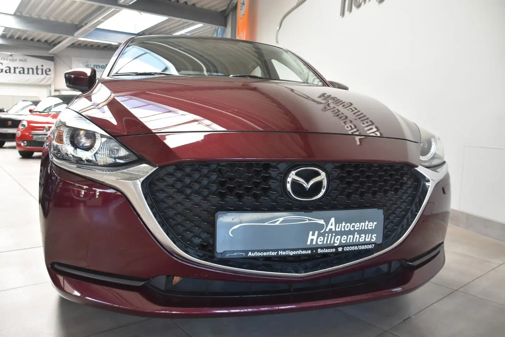 Mazda 2 1.5 Center-Line LED AppConnect Tempo DAB USB Rot - 1